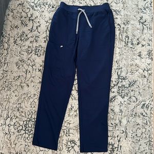 Fabletics navy straight scrub pant